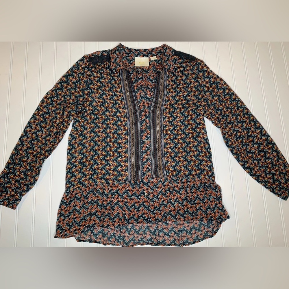 Anthropologie Maeve Ruffle Bottom Tunic Top Blouse Size 4. 258